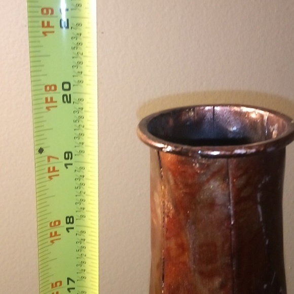 NWT - Beautiful Multicolor Tall Vase Decoration - Picture 4 of 6